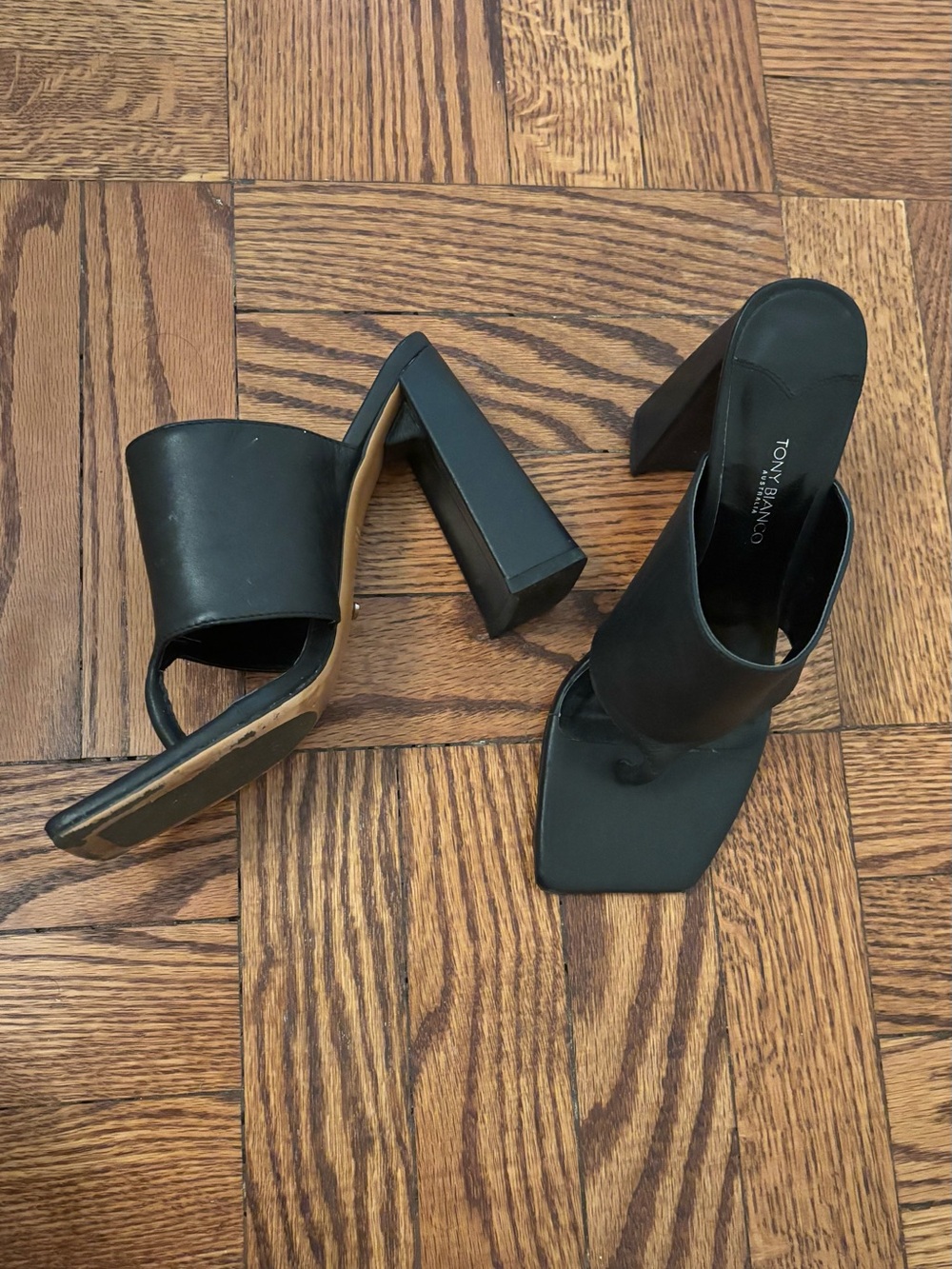Tony Bianco Black Leather Square Toe Thong Heels - Picture 2 of 4